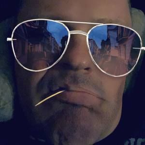 Meet your Posher, Scott